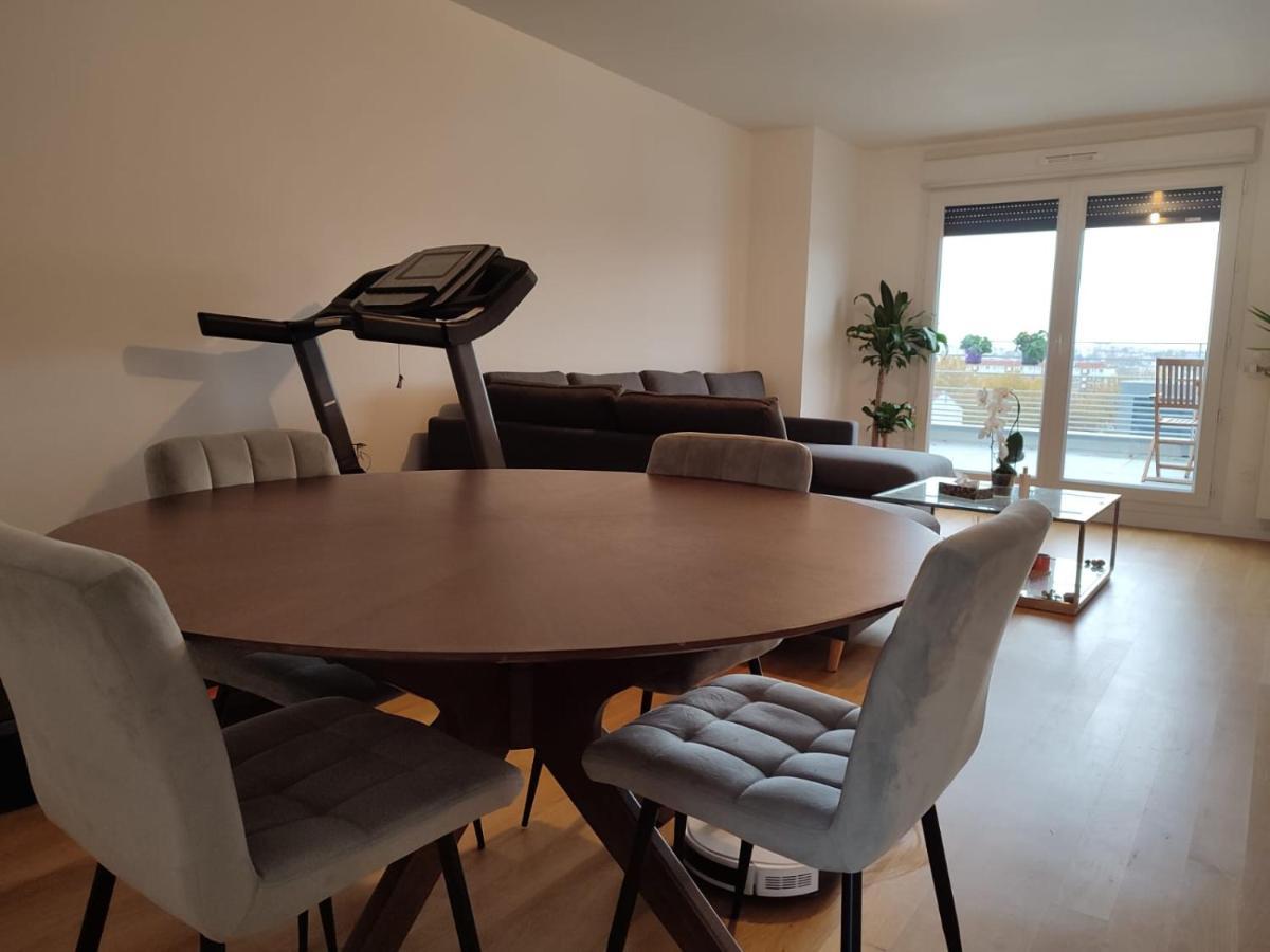 Parc Expo Prte D'Orleans Orly Cdg Terrasse Parking Apartment Bagneux  Exterior photo